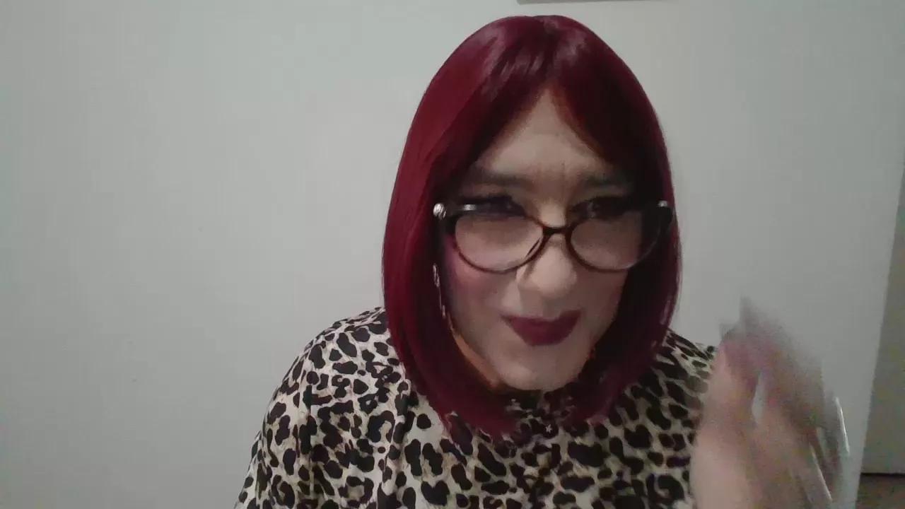 AnnaTravhot from Cam4