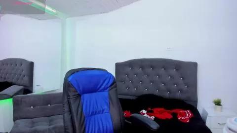 Annekiss from Cam4