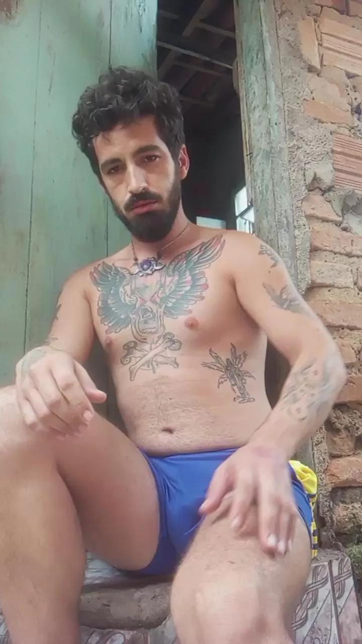 Azazel7777 from Cam4