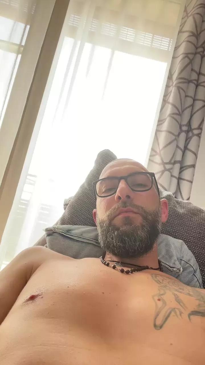 Banansex2040 from Cam4