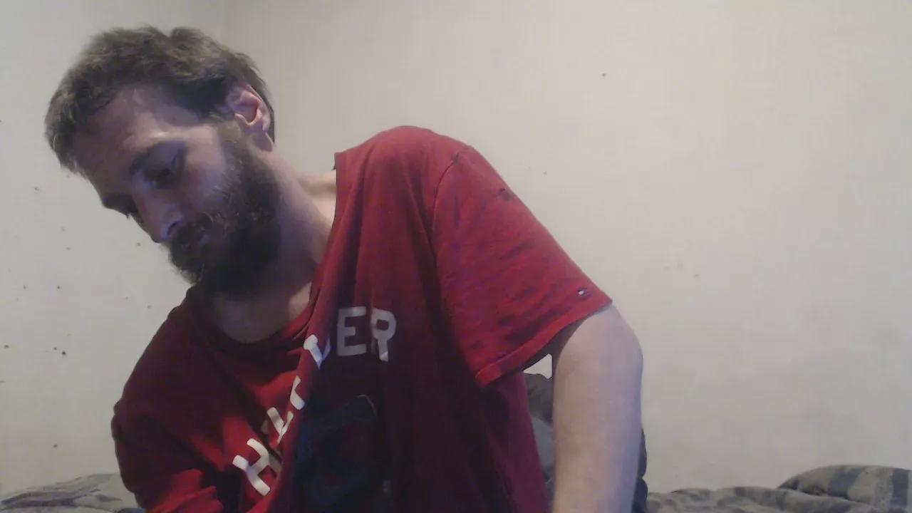 bigBUZZZZ69 from Cam4
