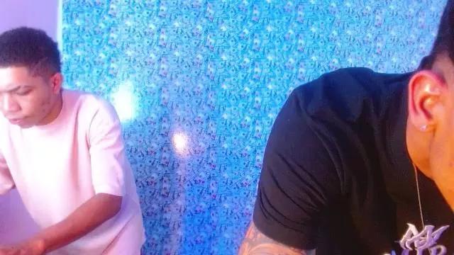 biglatinhard777 on Cam4