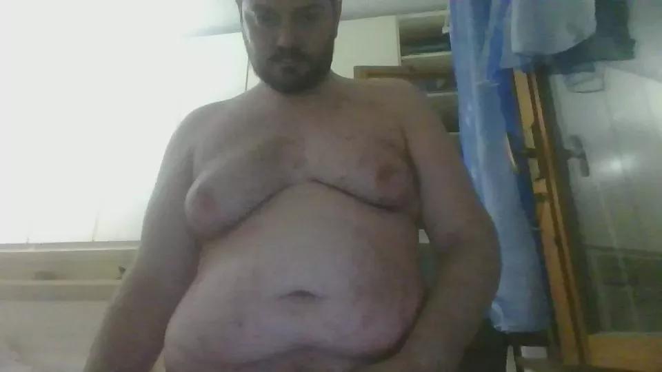 Bomberino84 from Cam4