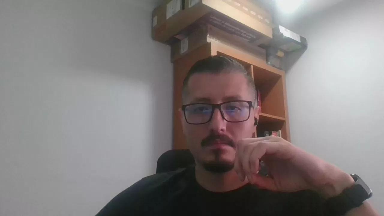 cazador_hot from Cam4