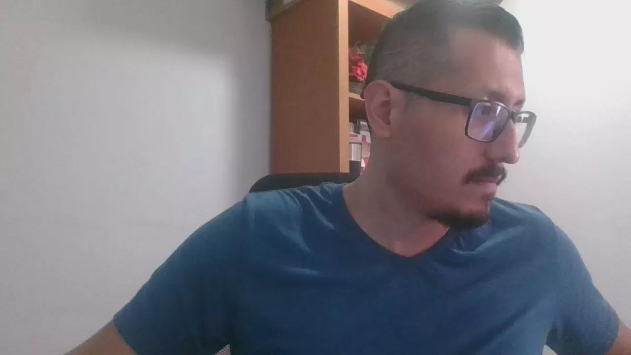 cazador_hot from Cam4