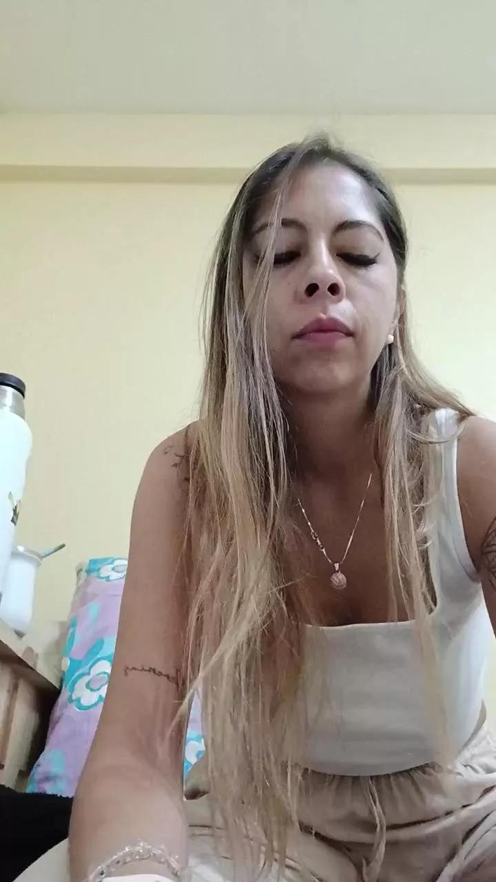 Celes90 from Cam4