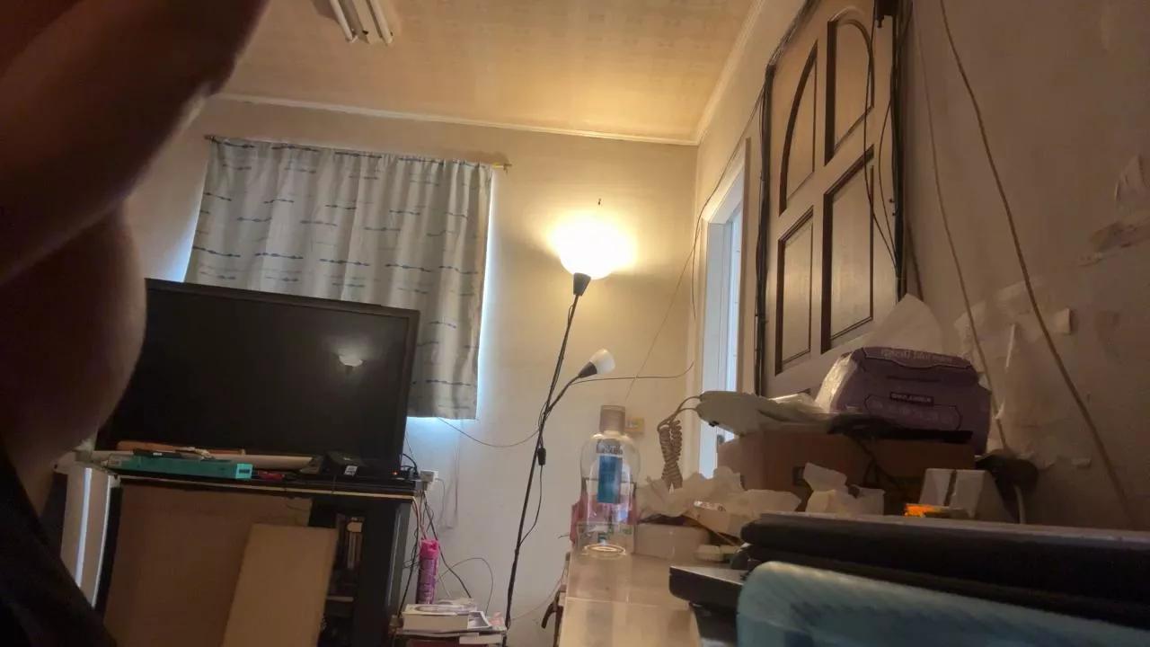 Chih555 from Cam4