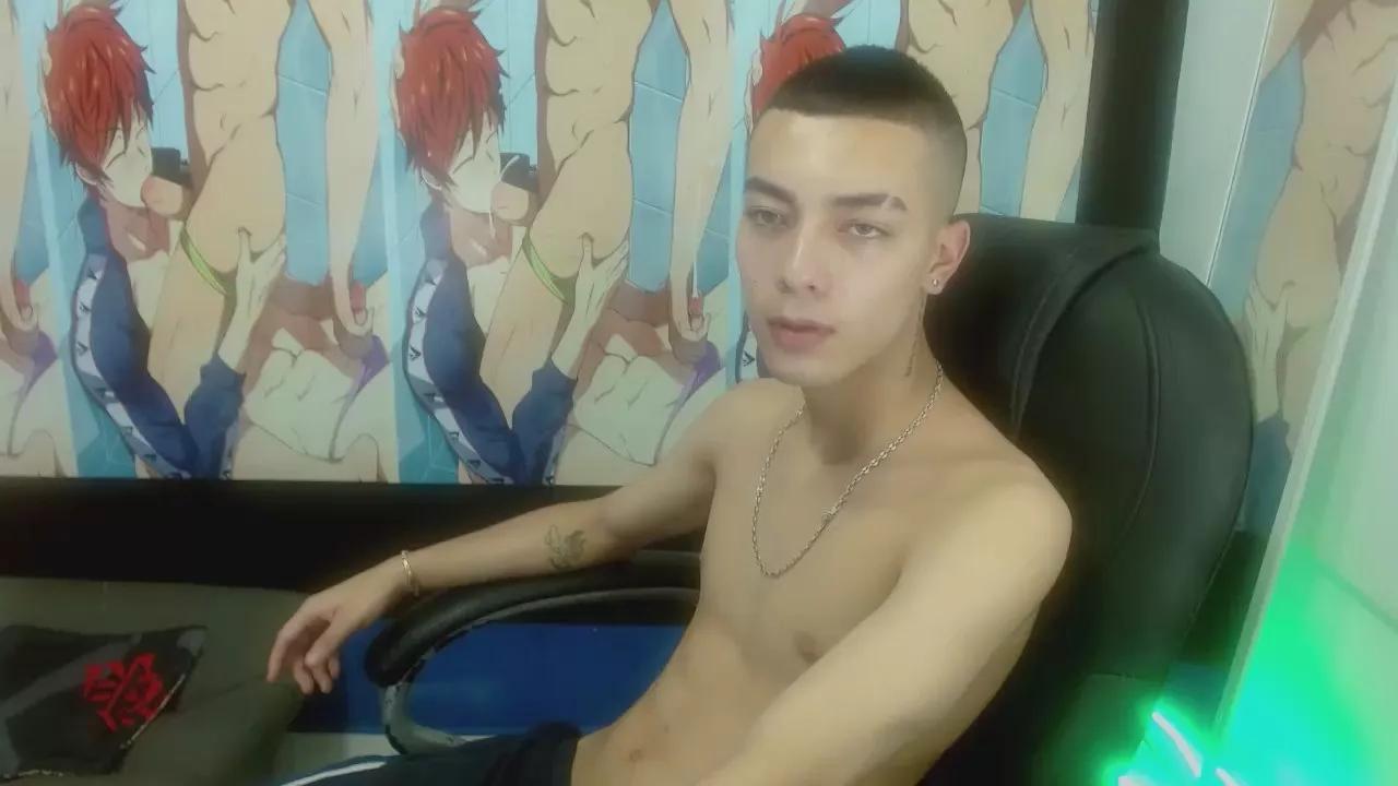 Dereckk_Boy from Cam4