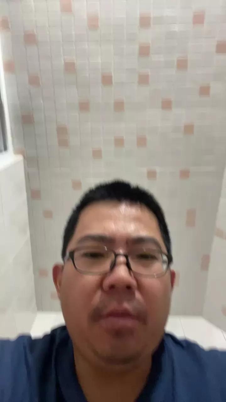 Edgemebear69 from Cam4