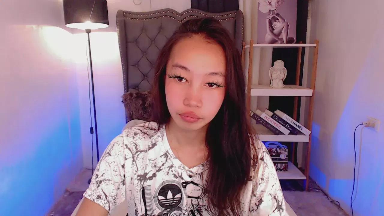Expensive_Candy from Cam4