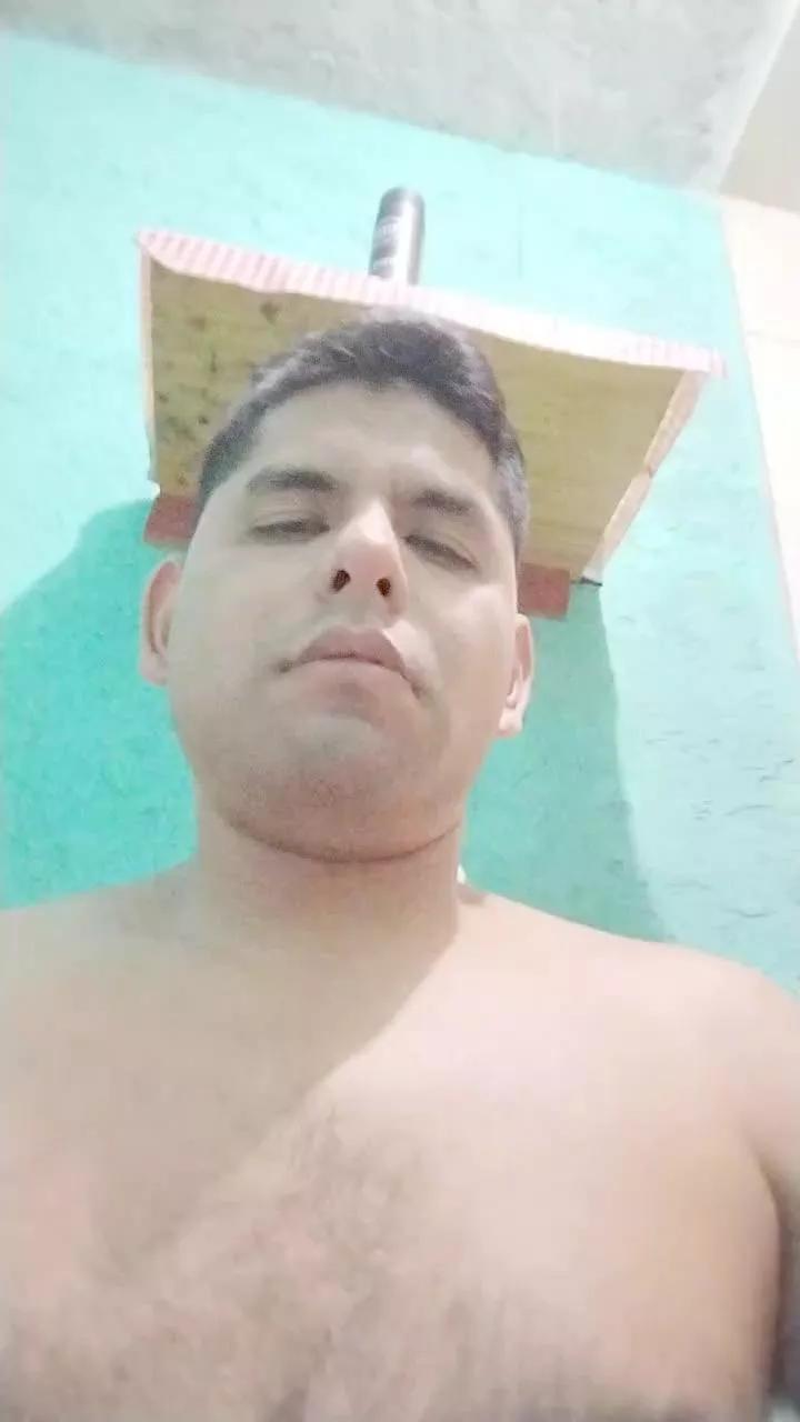 ezeky1 from Cam4