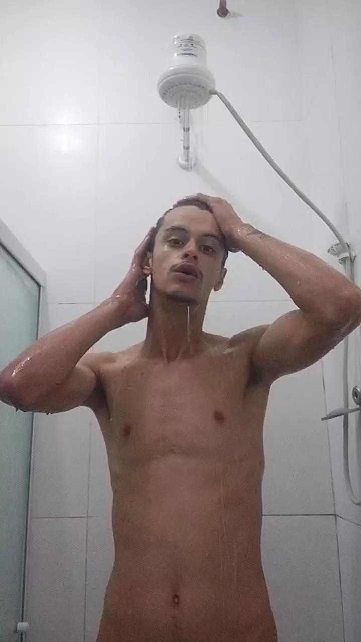 GiganteOMenino from Cam4