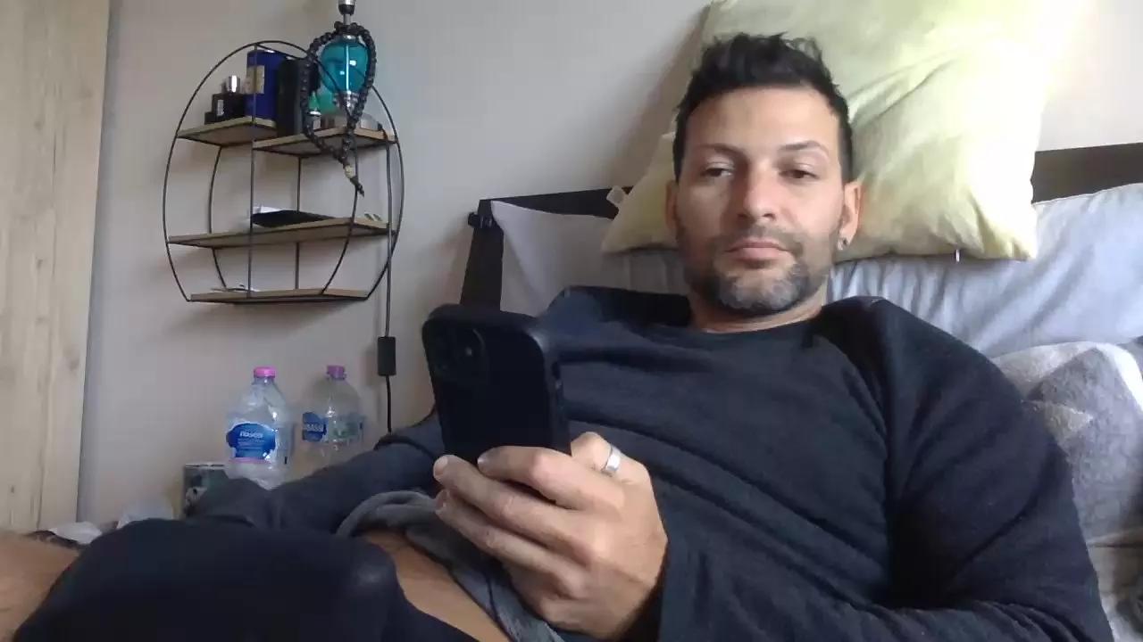 goroasroma from Cam4