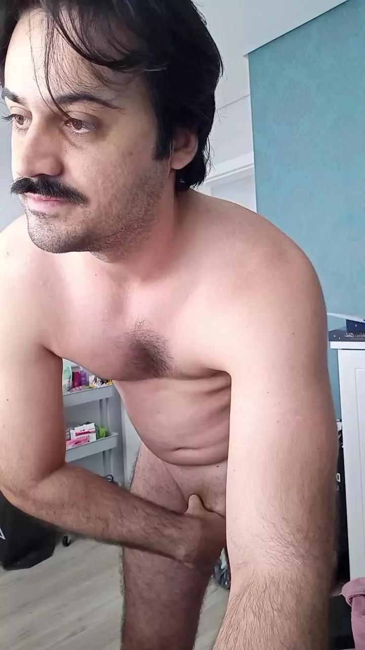 harryoak from Cam4