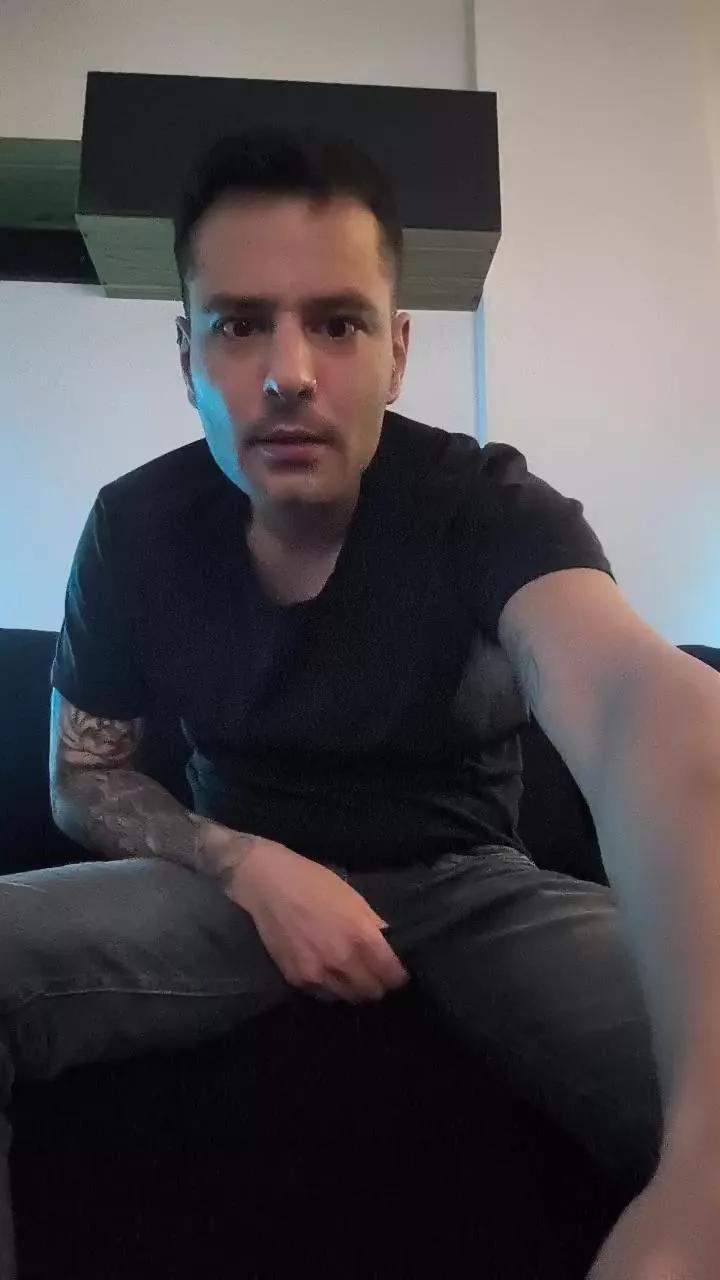 Heterobaires from Cam4
