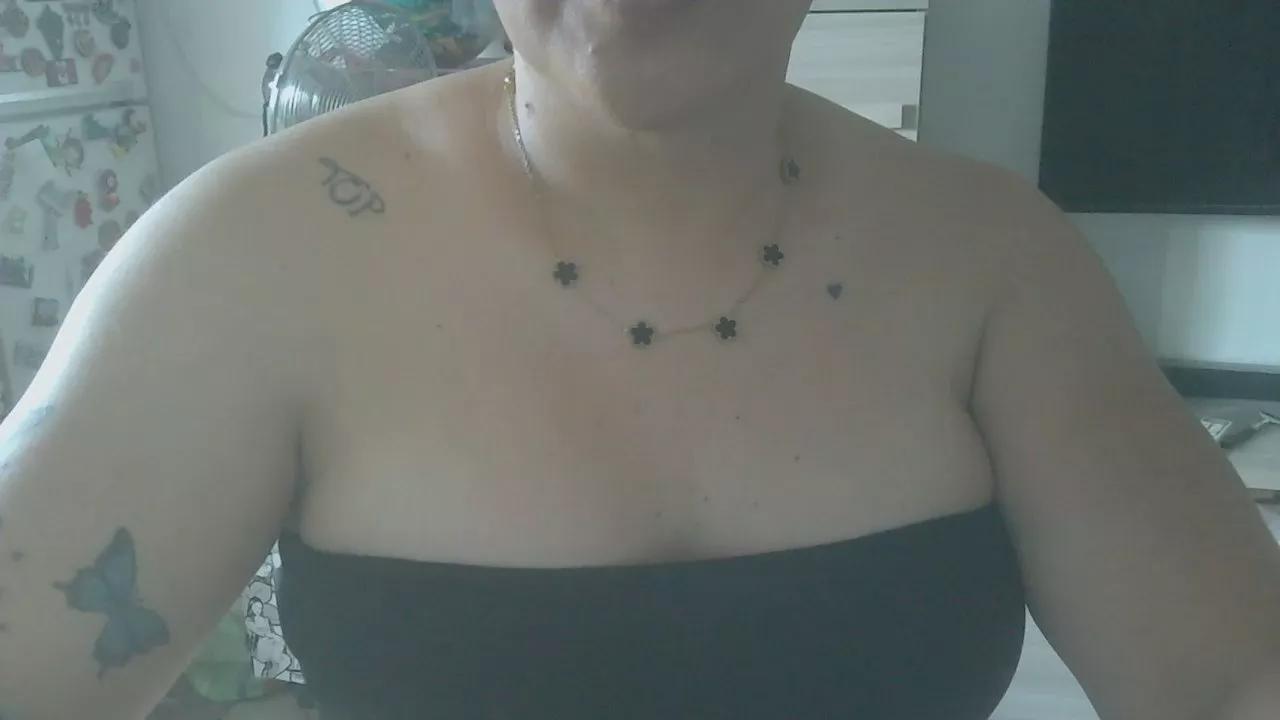 laylasan071 from Cam4