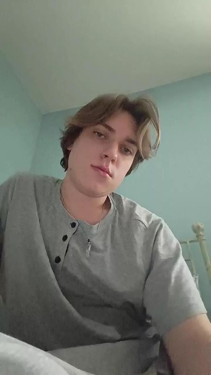 lele356 from Cam4
