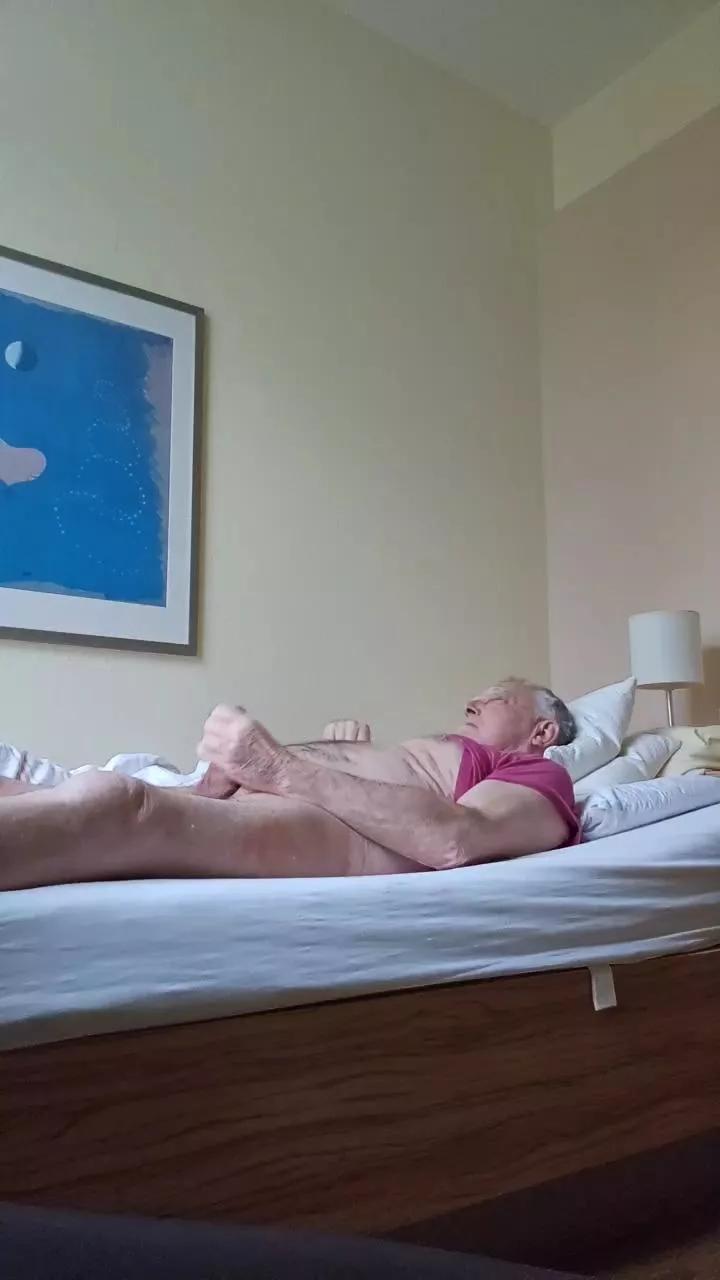 needitt2 from Cam4