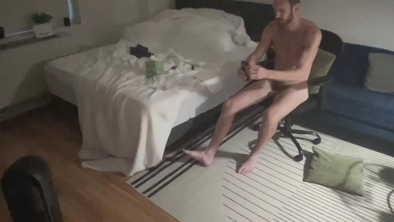 nipplesbro1 from Cam4