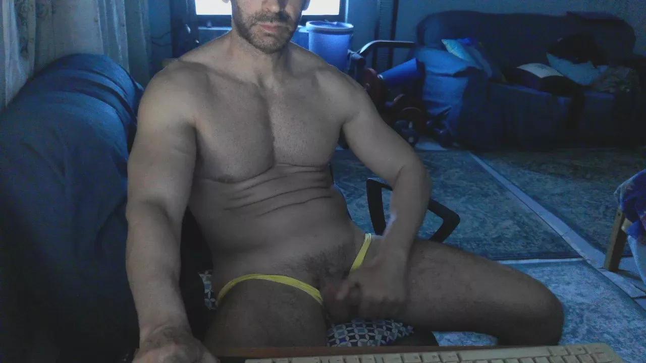 Olmo_hot from Cam4