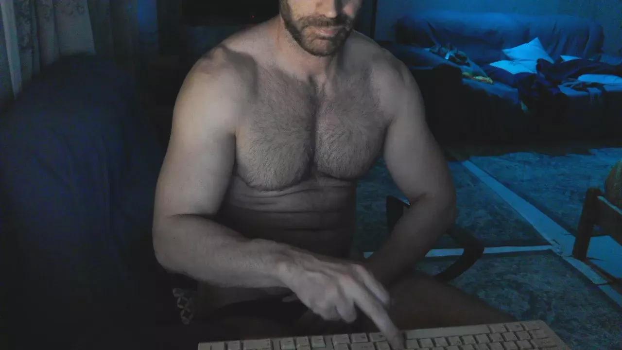 Olmo_hot from Cam4