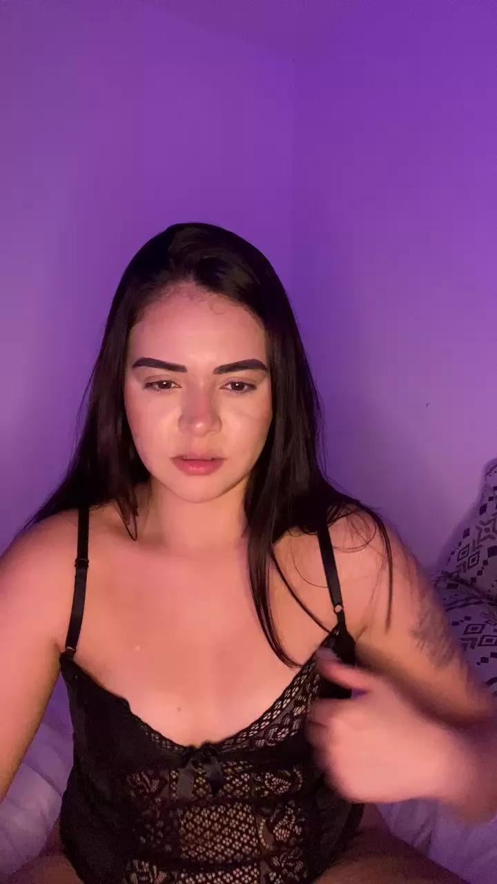 Rebeccaa99 from Cam4