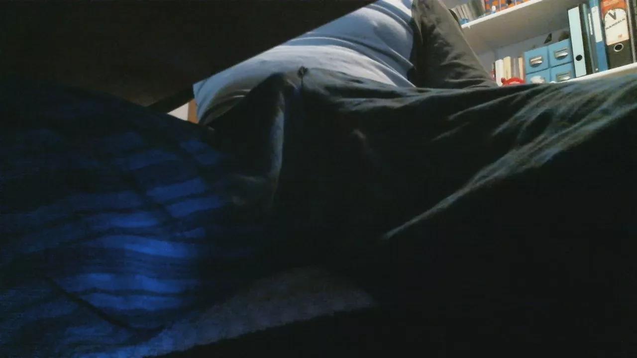 riki_alb from Cam4