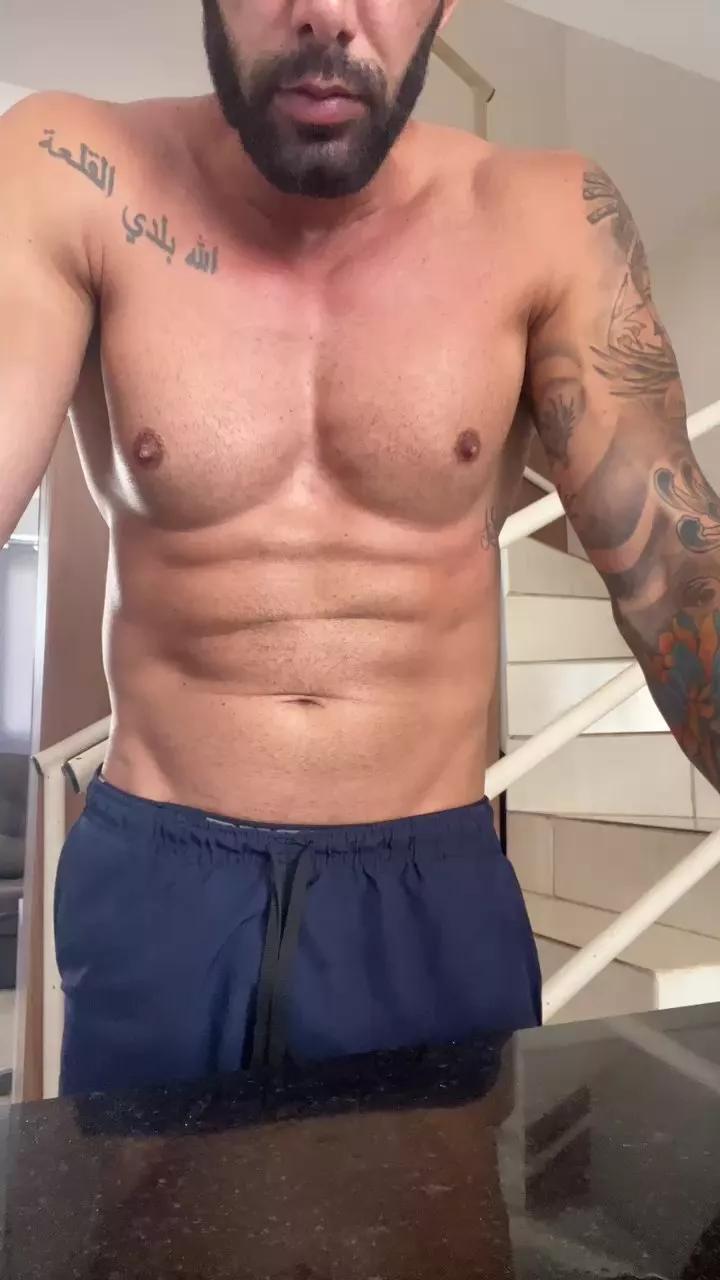 Saradoalto23 from Cam4