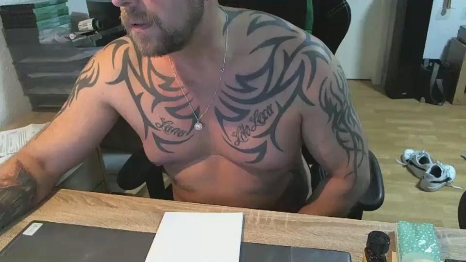 Sexsklave01 from Cam4