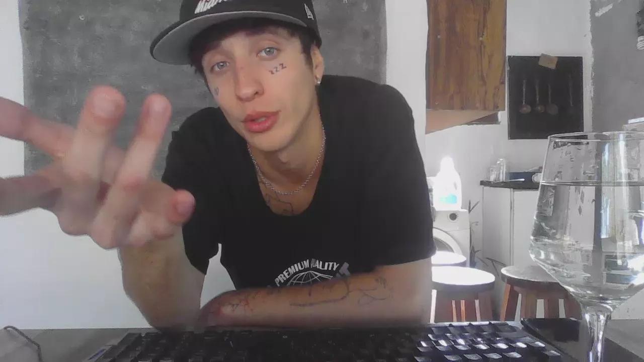 Tatelover from Cam4