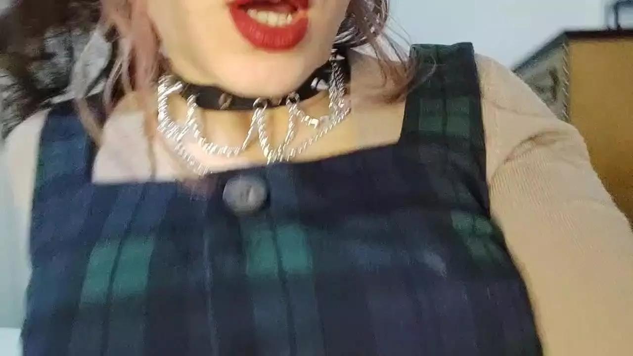 totem45 from Cam4