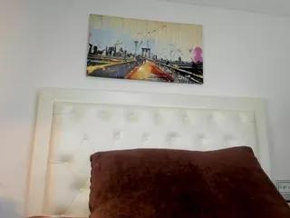 cocoqueenn from CamSoda