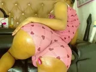 jennybigassxxx from CamSoda