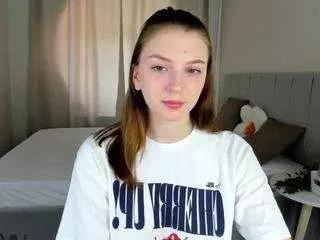 milly-rockk from CamSoda