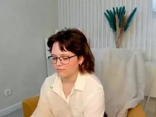 nina-luna from CamSoda