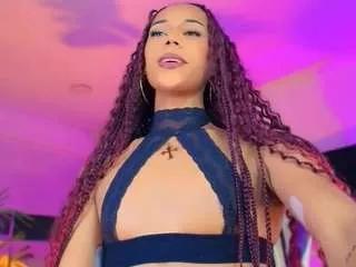 queen-violett1 from CamSoda