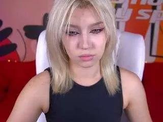 selenairiss from CamSoda