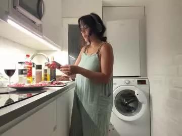 _elena_barra from Chaturbate