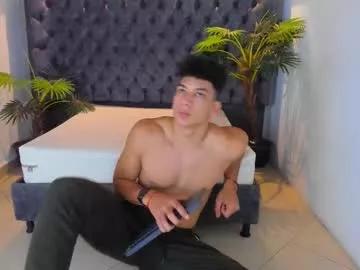 alan_redinger from Chaturbate