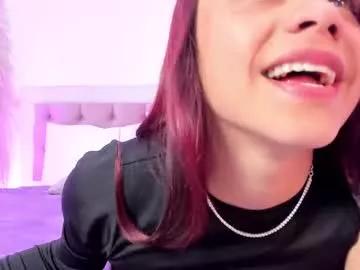 arianaa_collins from Chaturbate