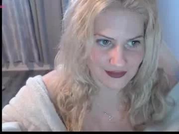 bellastar84 from Chaturbate