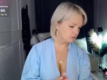 emmmam from Chaturbate