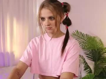 fluffy_waffles from Chaturbate is Freechat
