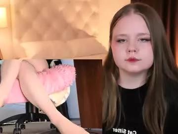 footfetish_baby from Chaturbate