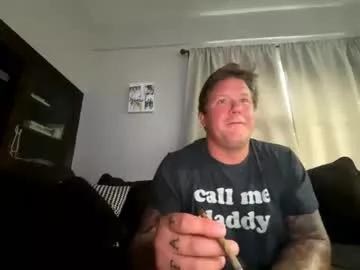 happilymarr1ed from Chaturbate