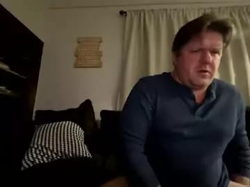 happilymarr1ed from Chaturbate