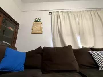 happilymarr1ed from Chaturbate