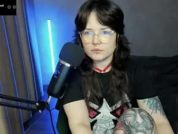Hell_hotline from Chaturbate