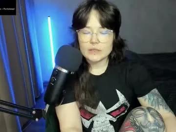 Hell_hotline from Chaturbate