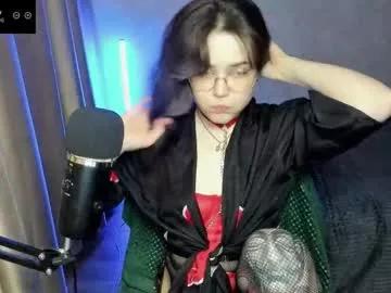 Hell_hotline from Chaturbate